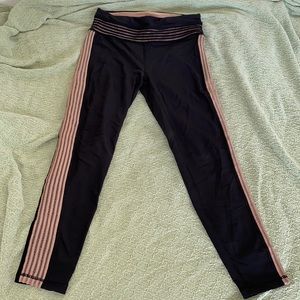 Victoria Sport Cutout Leggings